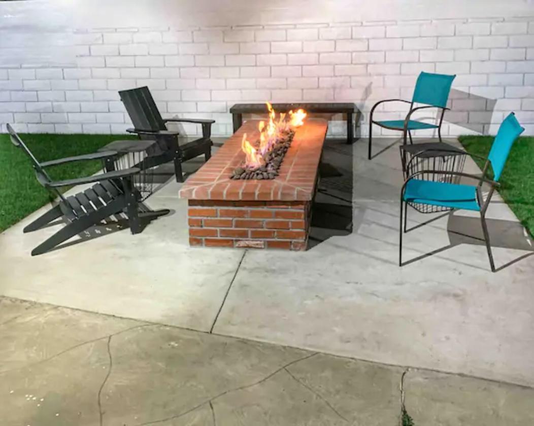 Steps To The Beach, Main Street And Pacific - Ocean Views Apartment Huntington Beach