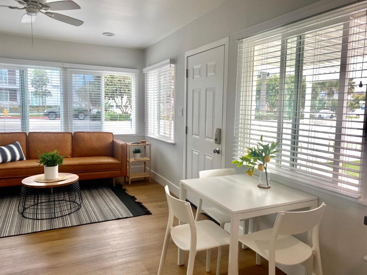 Apartment Steps To The Beach, Main Street And Pacific - Ocean Views